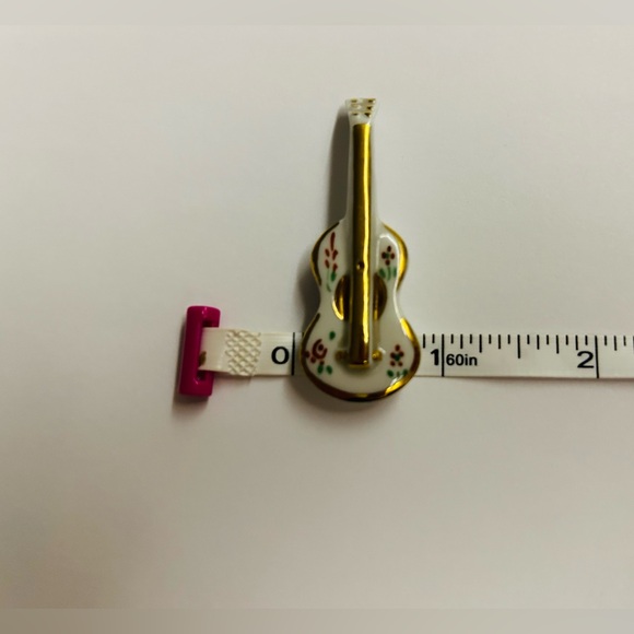 Miniature Limoges Violin or Guitar - Picture 13 of 16